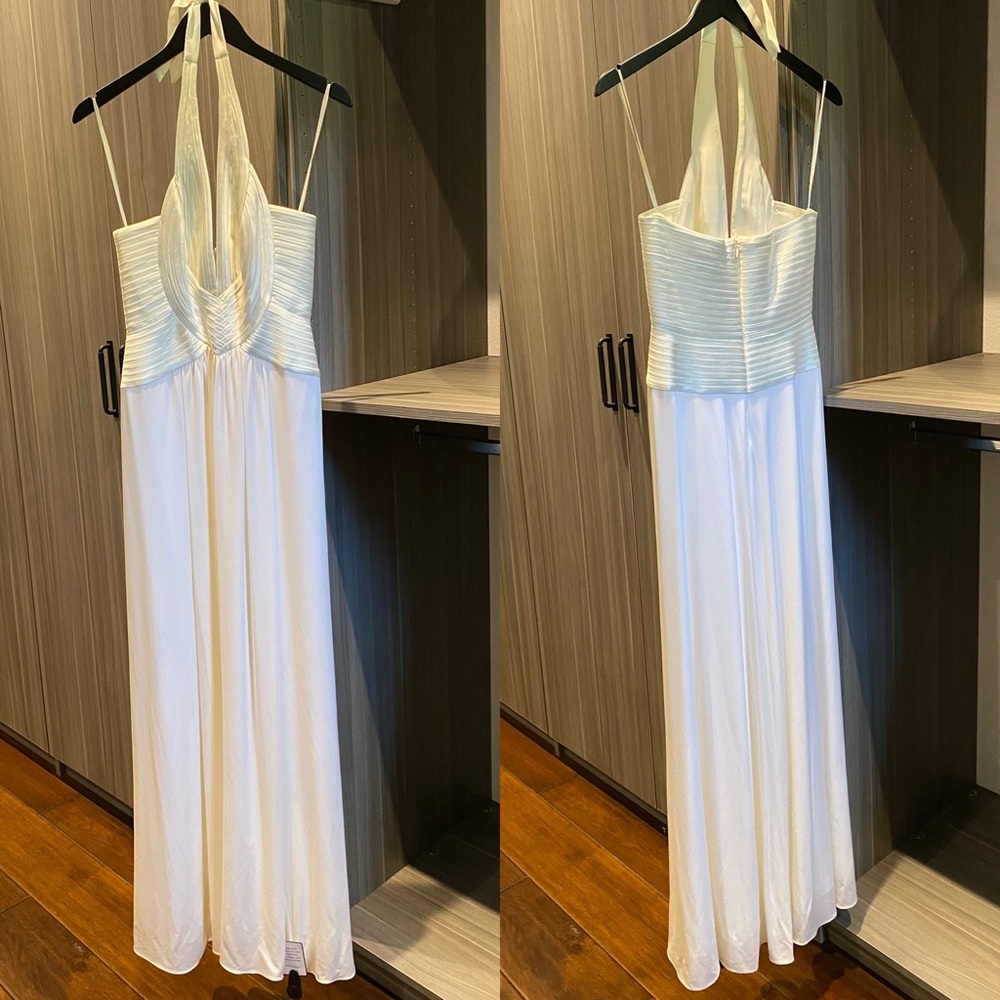 BCBGMAXAZRIA ‘Anitra’ Satin & Jersey Gown